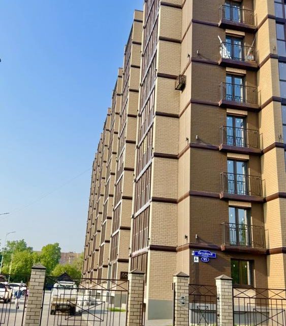 Продаётся 1-комнатная квартира, 43.1 м²