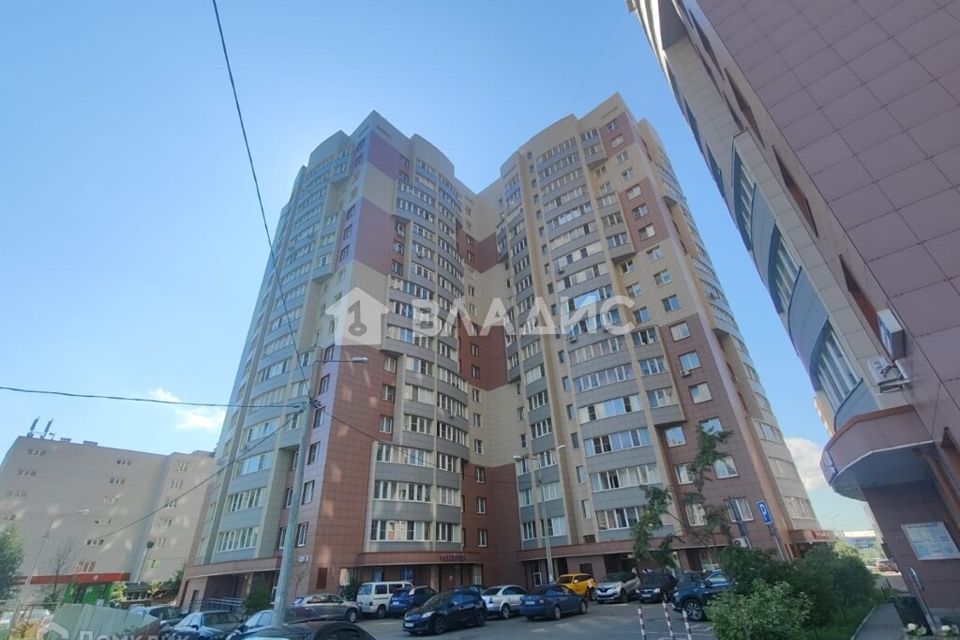 Продаётся 1-комнатная квартира, 39.6 м²
