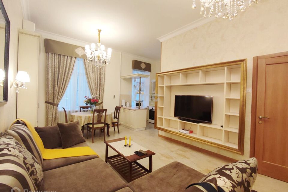 Сдаётся 2-комнатная квартира, 53 м²