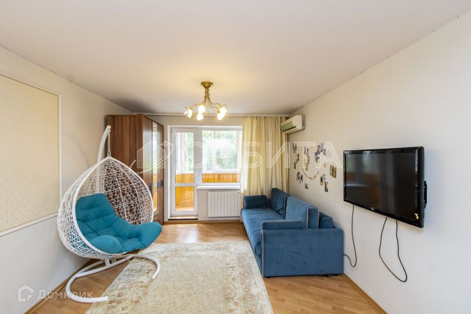 Продаётся 4-комнатная квартира, 106.5 м²