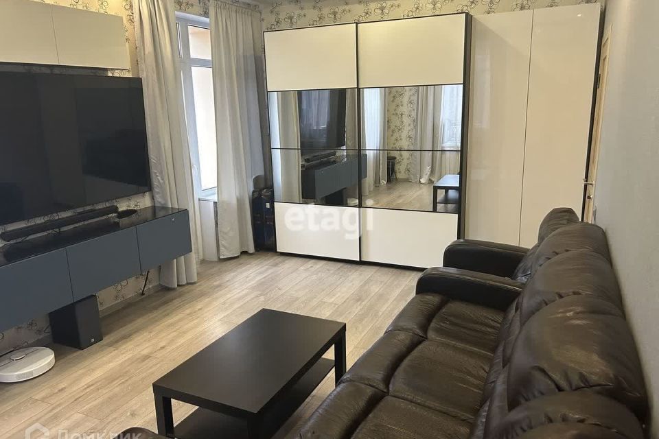 Продаётся 2-комнатная квартира, 49.8 м²