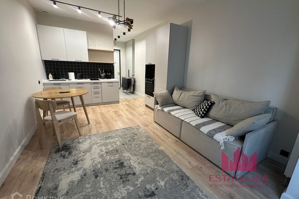 Продаётся 1-комнатная квартира, 45.4 м²