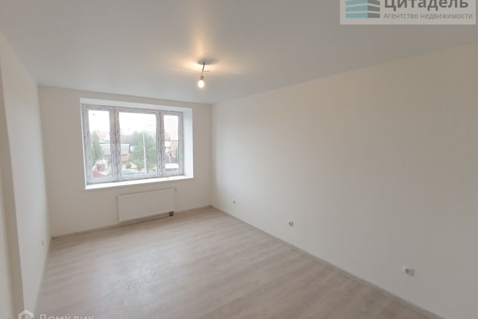 Продаётся 2-комнатная квартира, 58 м²