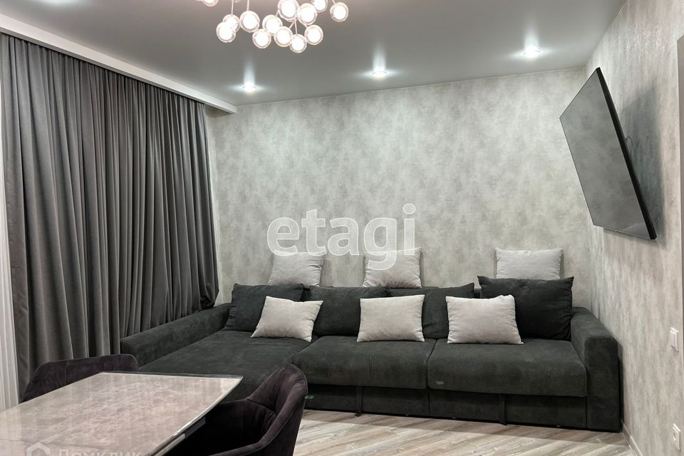 Продаётся 3-комнатная квартира, 79.9 м²