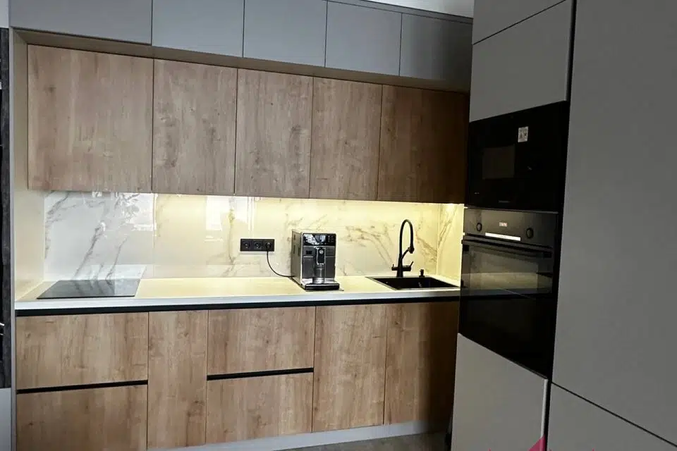 Продаётся 1-комнатная квартира, 43.6 м²