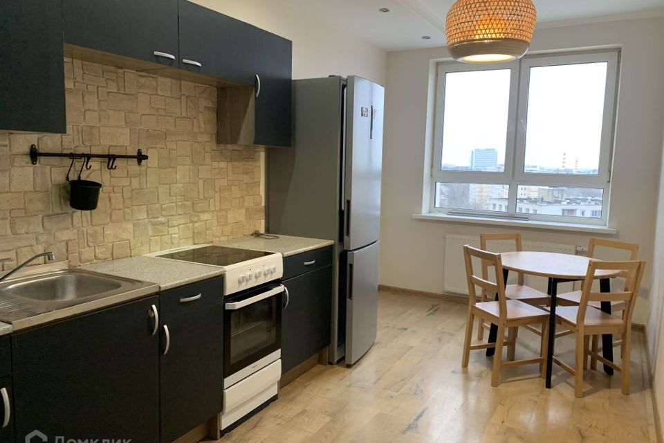 Продаётся 2-комнатная квартира, 60.5 м²