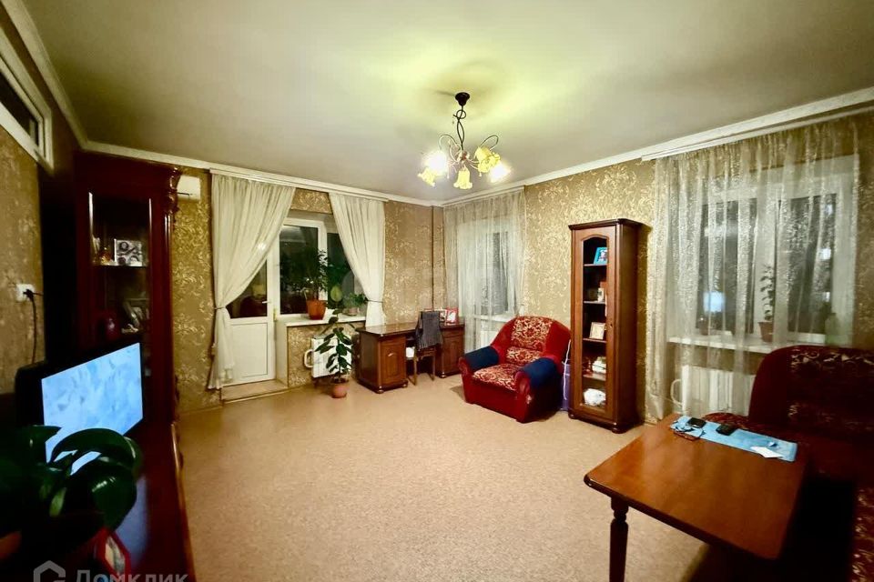 Продаётся 3-комнатная квартира, 91.6 м²