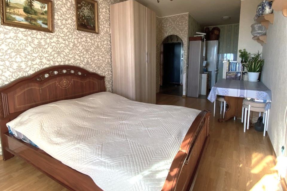Продаётся 1-комнатная квартира, 48 м²