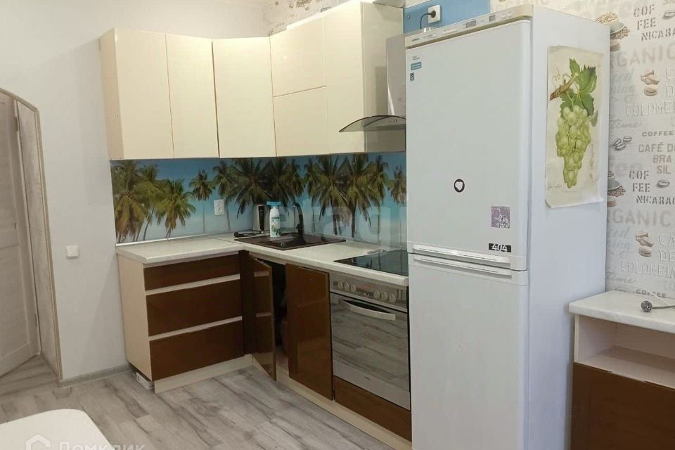 Сдаётся 1-комнатная квартира, 42 м²