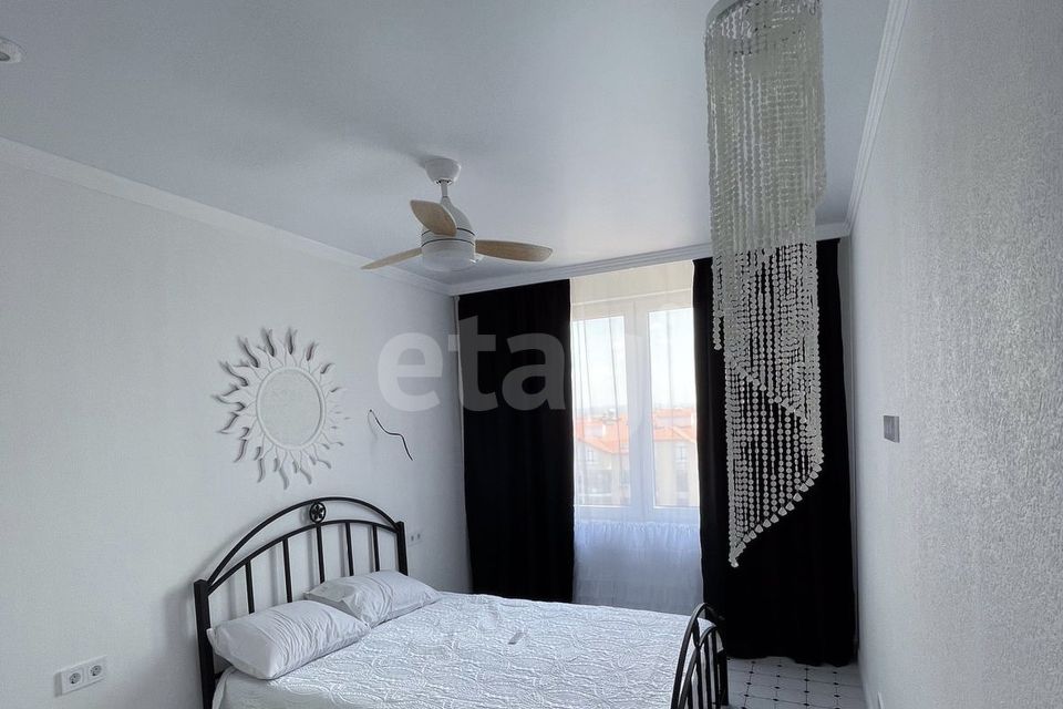 Продаётся 1-комнатная квартира, 42 м²