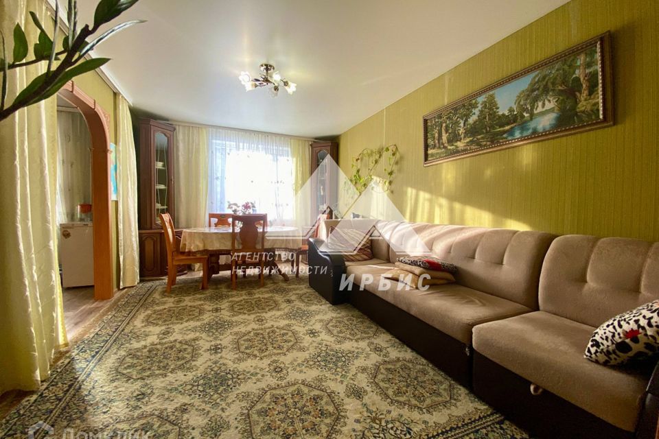 Продаётся 2-комнатная квартира, 65 м²