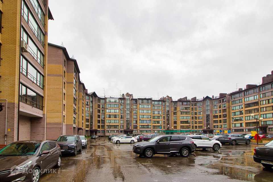 Продаётся 2-комнатная квартира, 57 м²