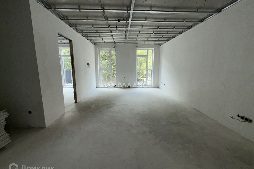 Продаётся 3-комнатная квартира, 122.3 м²