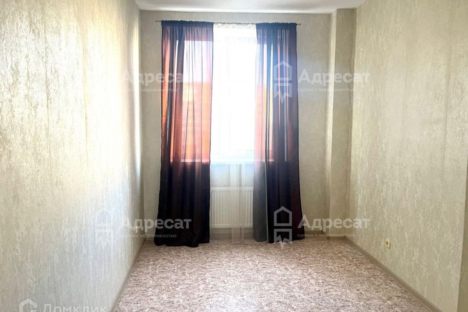 Продаётся 3-комнатная квартира, 70.9 м²