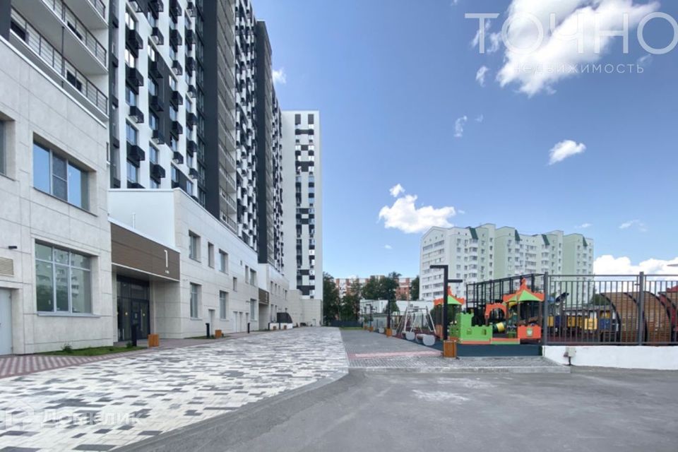 Продаётся 1-комнатная квартира, 51.6 м²