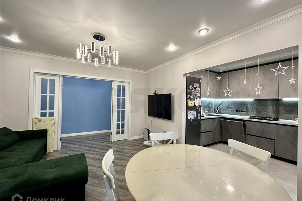 Продаётся 3-комнатная квартира, 91 м²