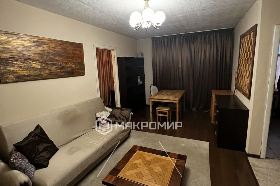 Сдаётся 2-комнатная квартира, 43 м²