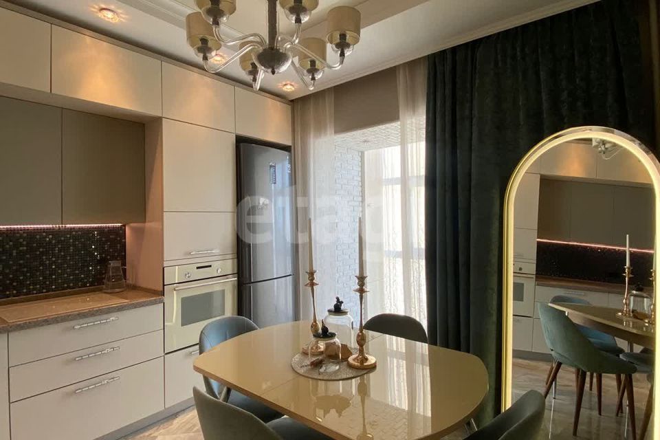 Продаётся 2-комнатная квартира, 58 м²