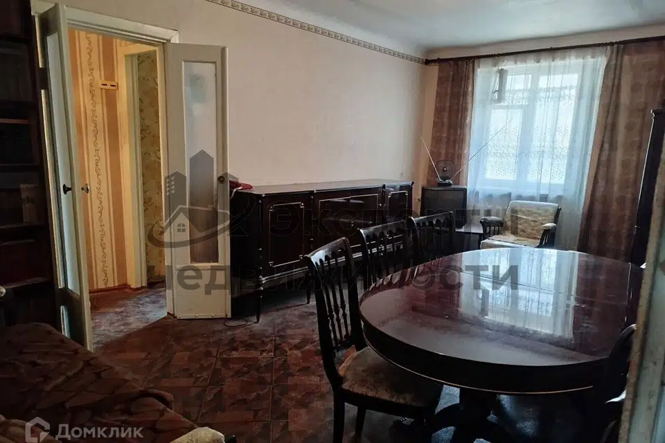 Продаётся 3-комнатная квартира, 55.8 м²