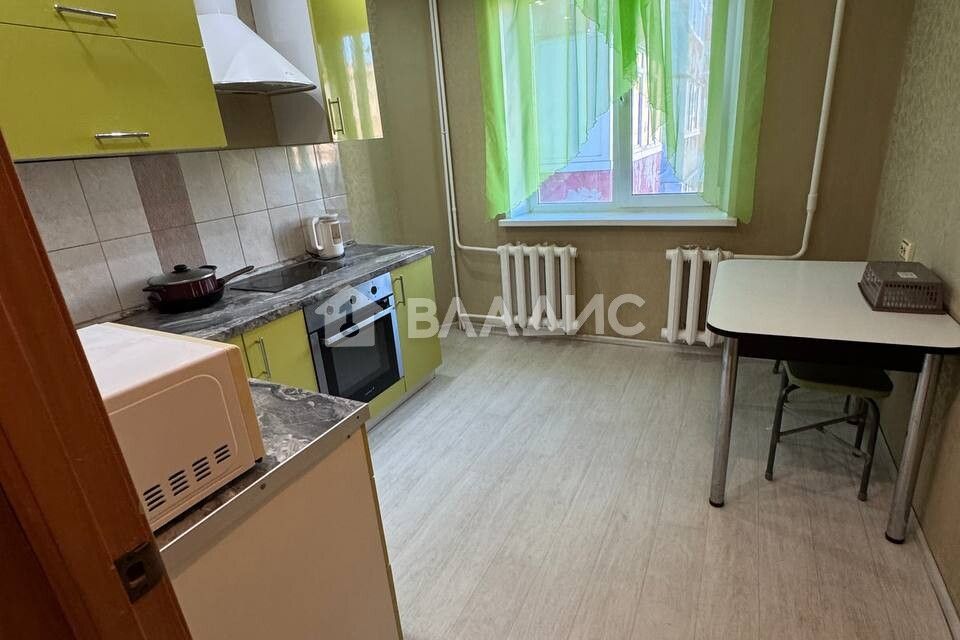 Сдаётся 3-комнатная квартира, 65 м²