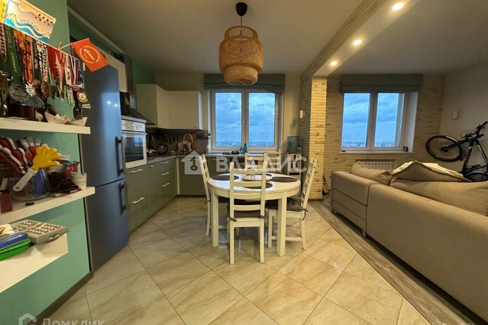 Продаётся 2-комнатная квартира, 63.8 м²