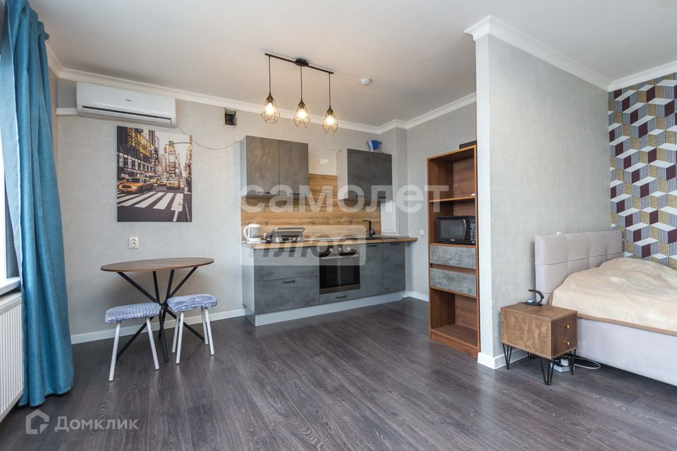 Продаётся 1-комнатная квартира, 37.9 м²