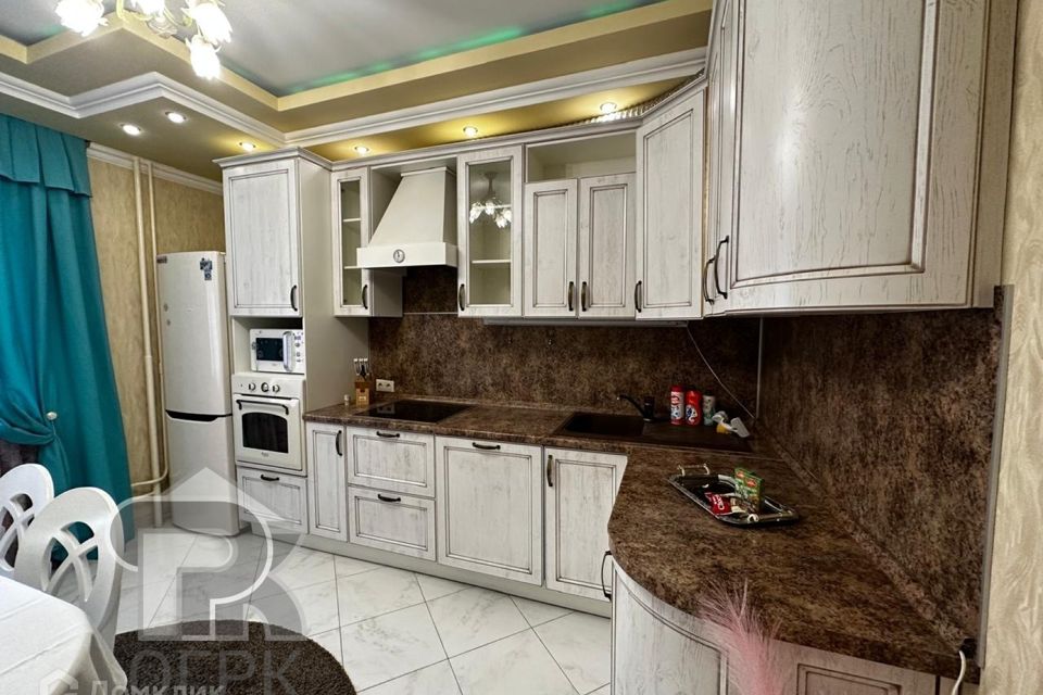 Продаётся 2-комнатная квартира, 67.5 м²