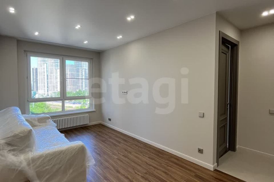 Продаётся 1-комнатная квартира, 35.2 м²