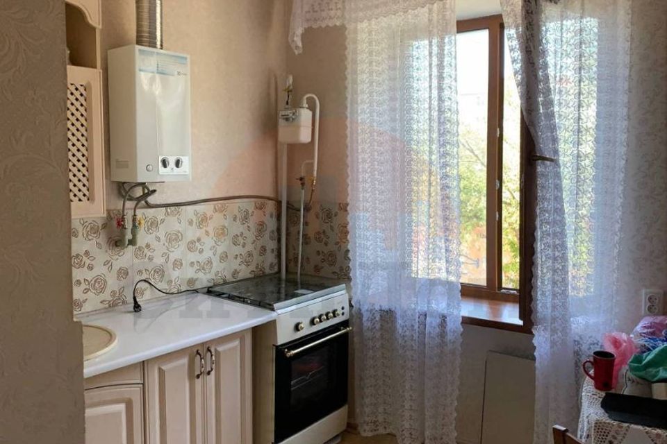 Продаётся 3-комнатная квартира, 68.6 м²