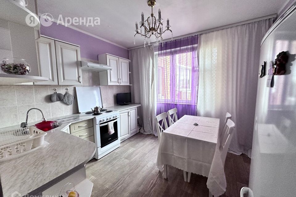 Сдаётся 3-комнатная квартира, 77 м²