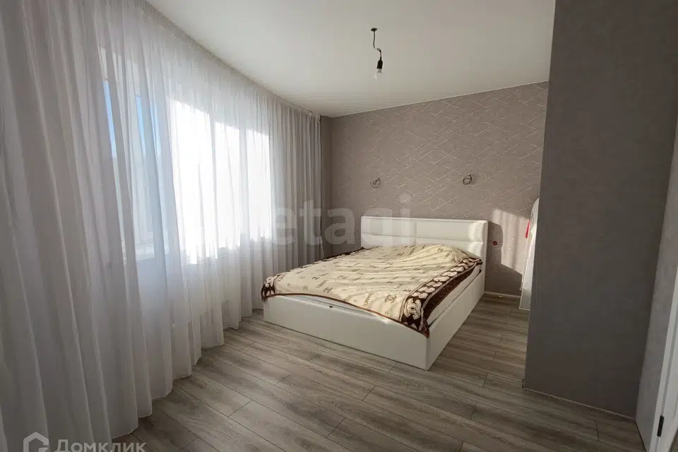 Продаётся 2-комнатная квартира, 64.8 м²