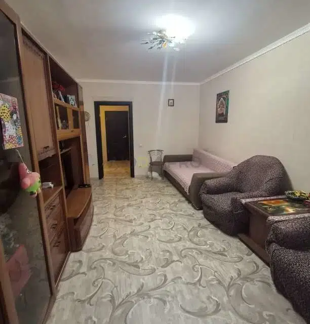 Продаётся 1-комнатная квартира, 46.9 м²