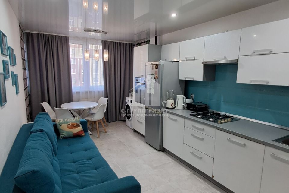 Продаётся 2-комнатная квартира, 60 м²