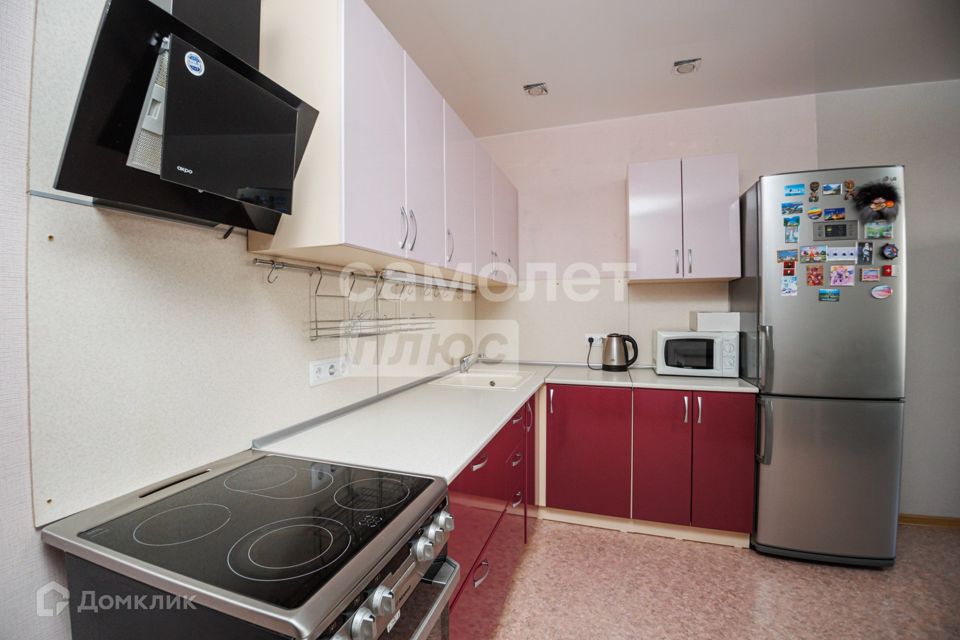 Продаётся 3-комнатная квартира, 60 м²
