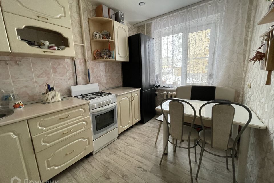 Продаётся 3-комнатная квартира, 63.8 м²