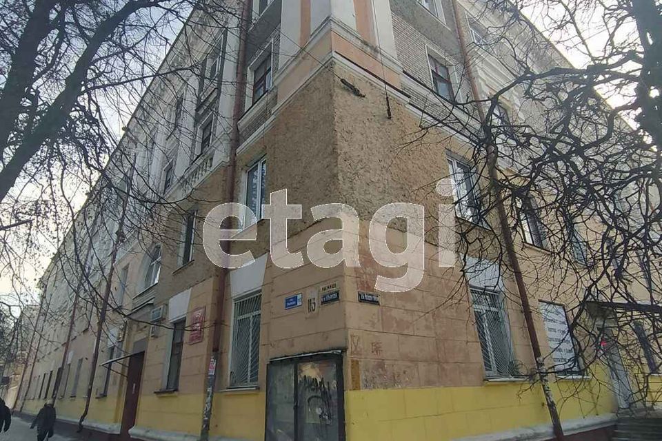 Продаётся комната в 1-комн. квартире, 18.5 м²
