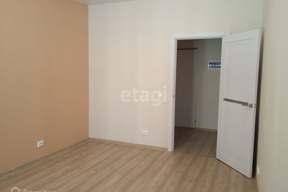 Продаётся 2-комнатная квартира, 55.5 м²