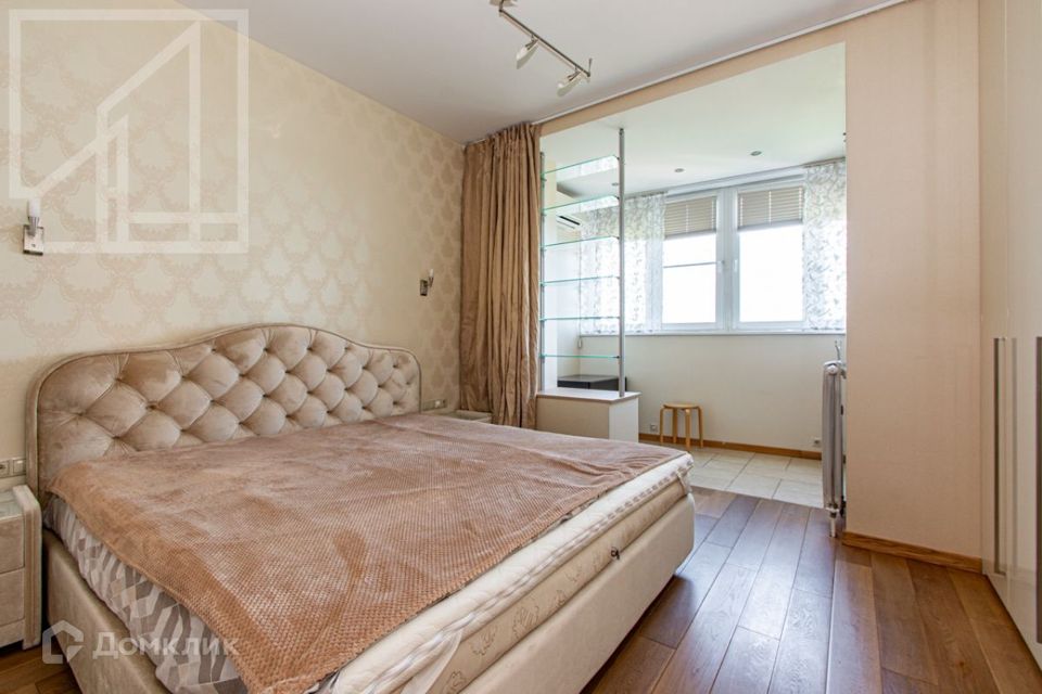 Сдаётся 5-комнатная квартира, 150 м²