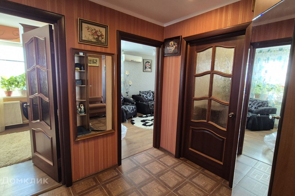 Продаётся 3-комнатная квартира, 61.4 м²