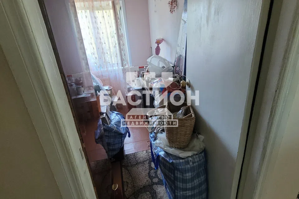 Продаётся 3-комнатная квартира, 56 м²