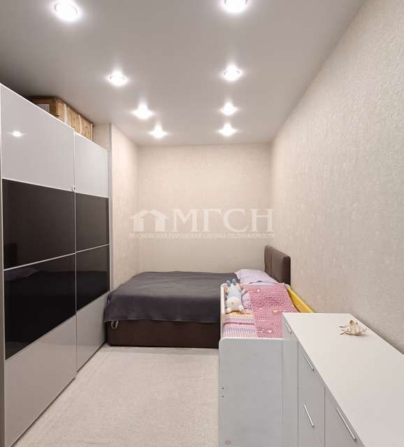 Продаётся 1-комнатная квартира, 32.6 м²