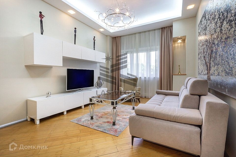 Сдаётся 3-комнатная квартира, 79 м²