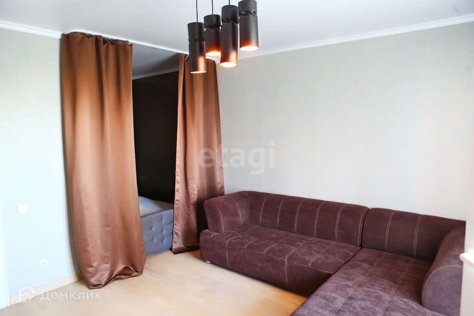 Продаётся 1-комнатная квартира, 52.6 м²
