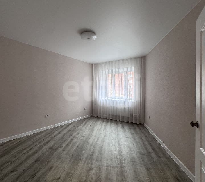 Сдаётся 2-комнатная квартира, 63 м²