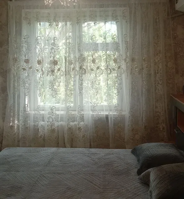 Сдаётся 2-комнатная квартира, 56 м²