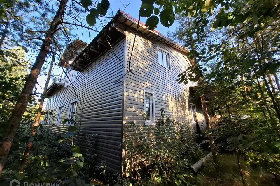 Продаётся 2-этажный дом, 300 м²