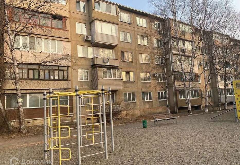 Продаётся 4-комнатная квартира, 82.7 м²