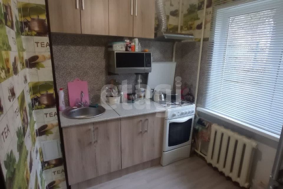 Продаётся 3-комнатная квартира, 49.2 м²