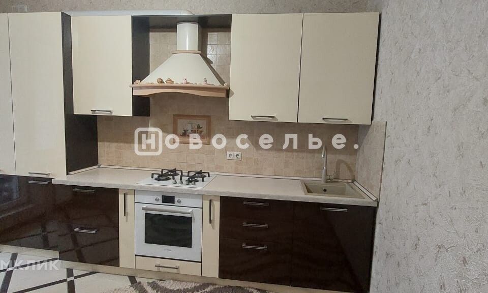 Продаётся 2-комнатная квартира, 56.7 м²