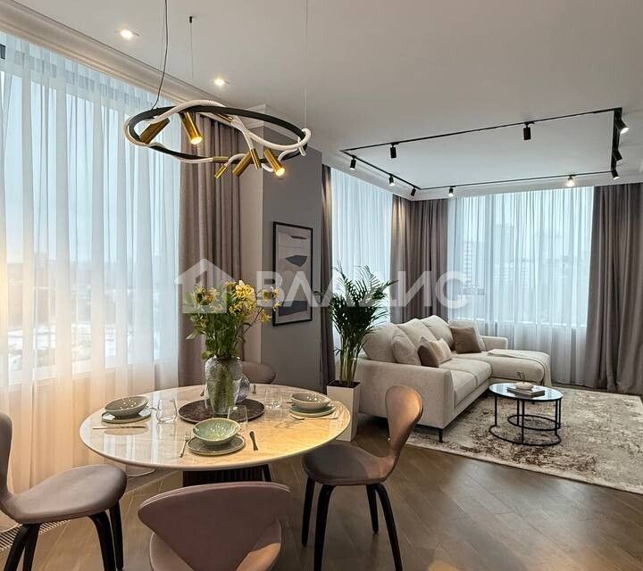 Продаётся 2-комнатная квартира, 83.6 м²